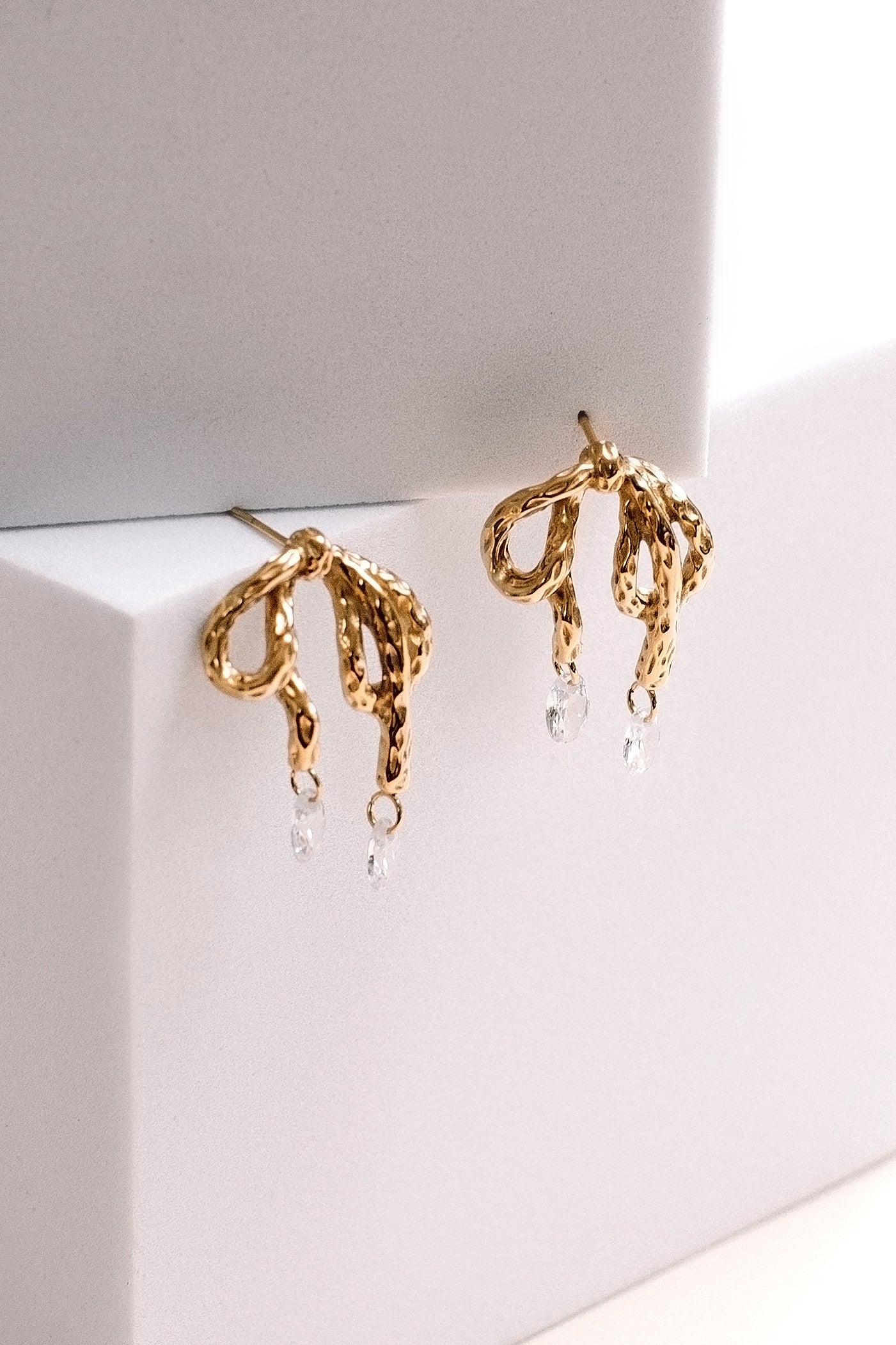 Anisa Bow Earrings