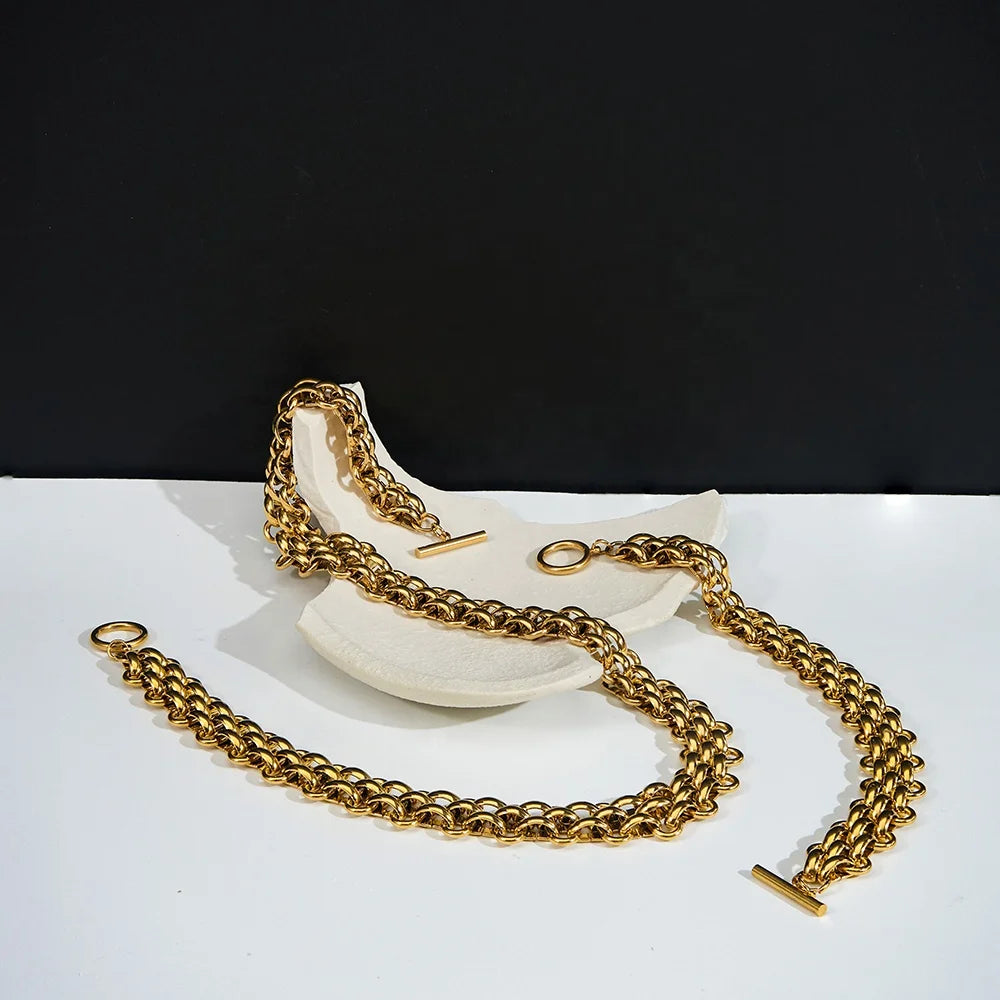 Alison Chain Necklace
