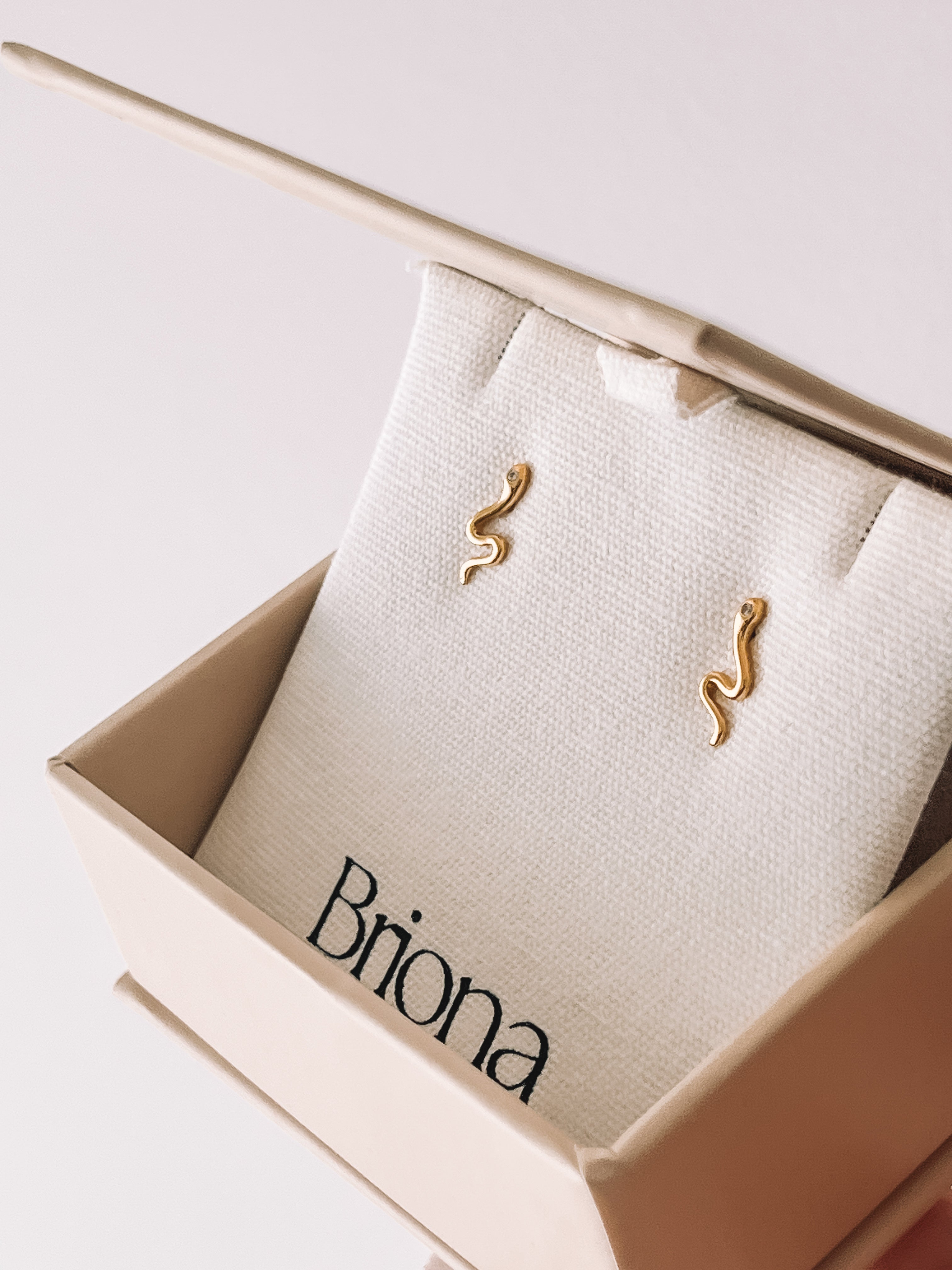 Snake Gold Studs 18K