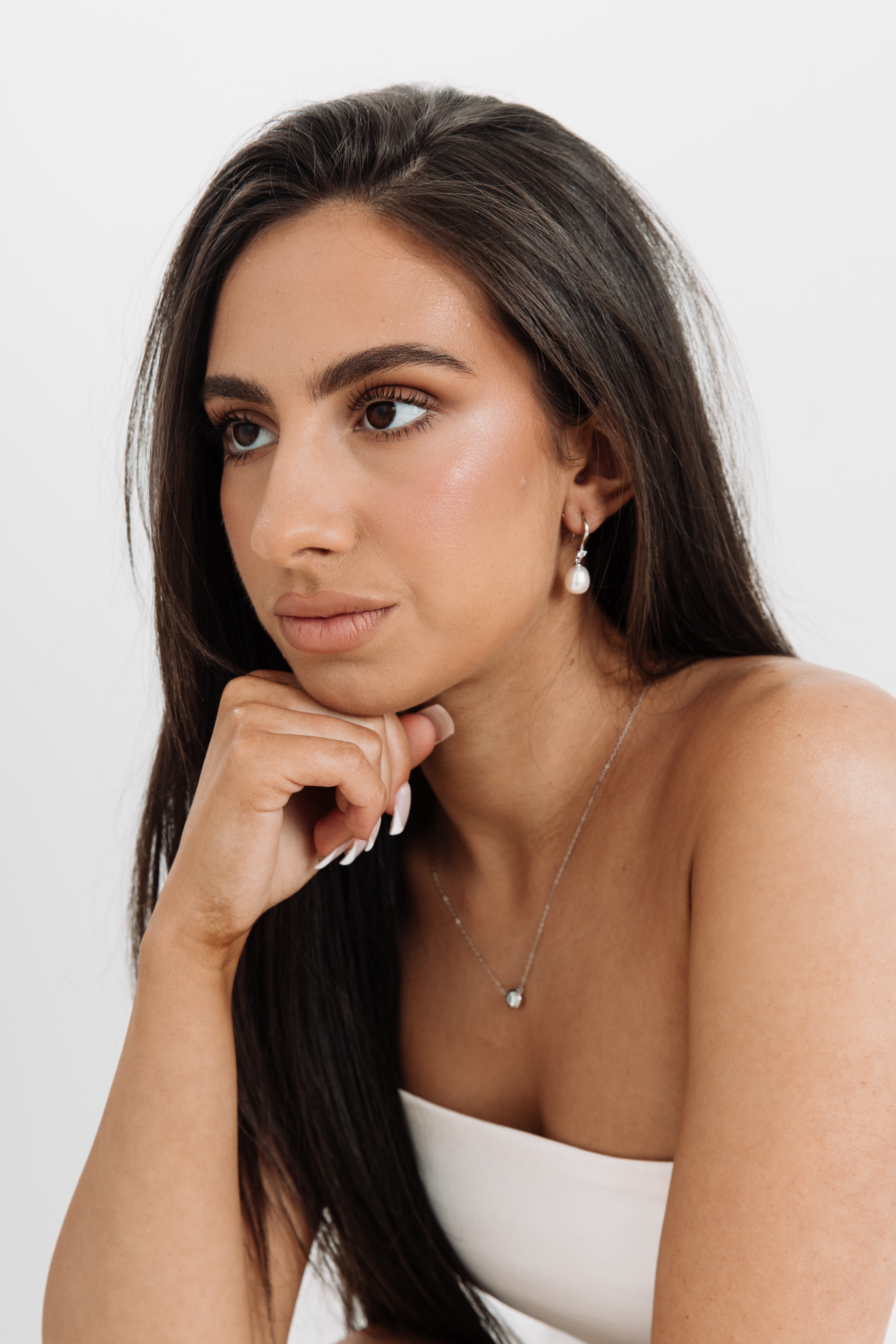 Classic Pearl Drop Earrings