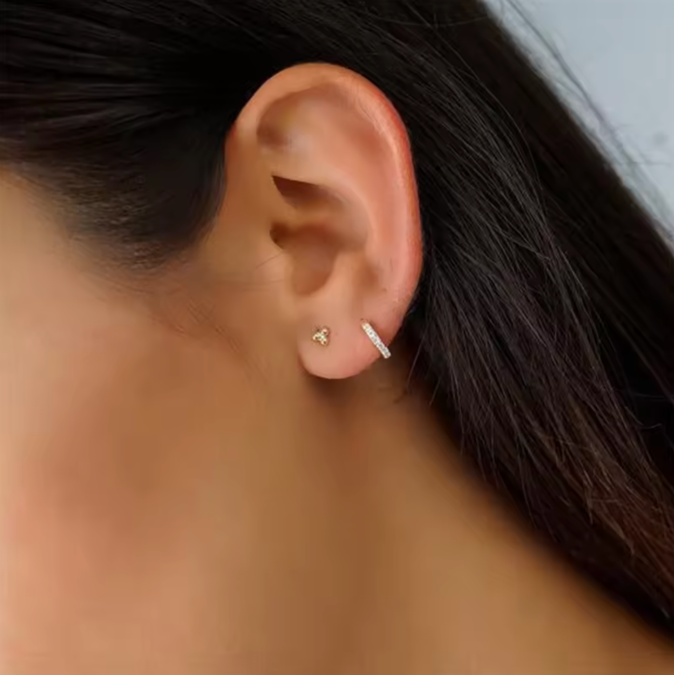 Eleni Hoops