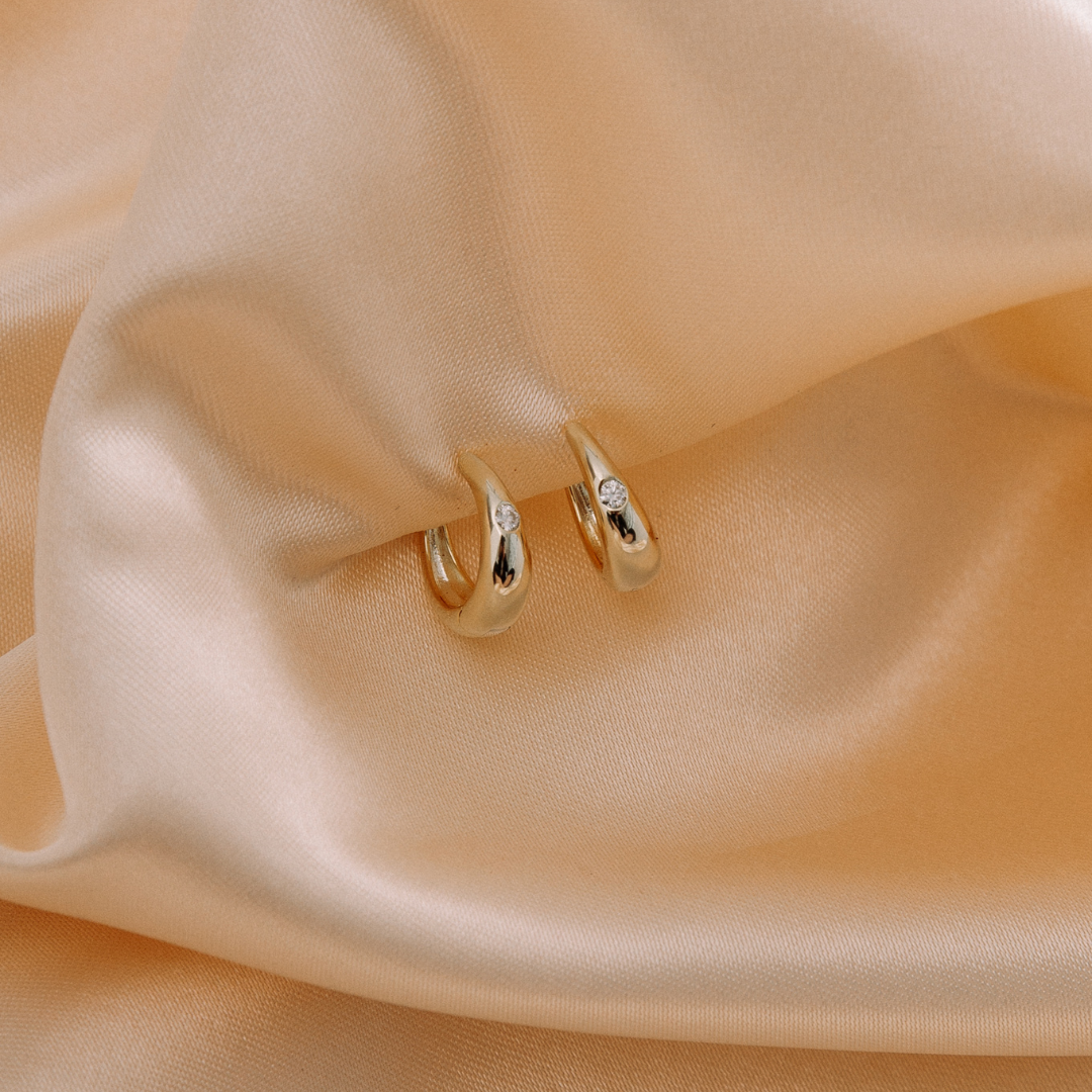 Mary Moissanite Earrings