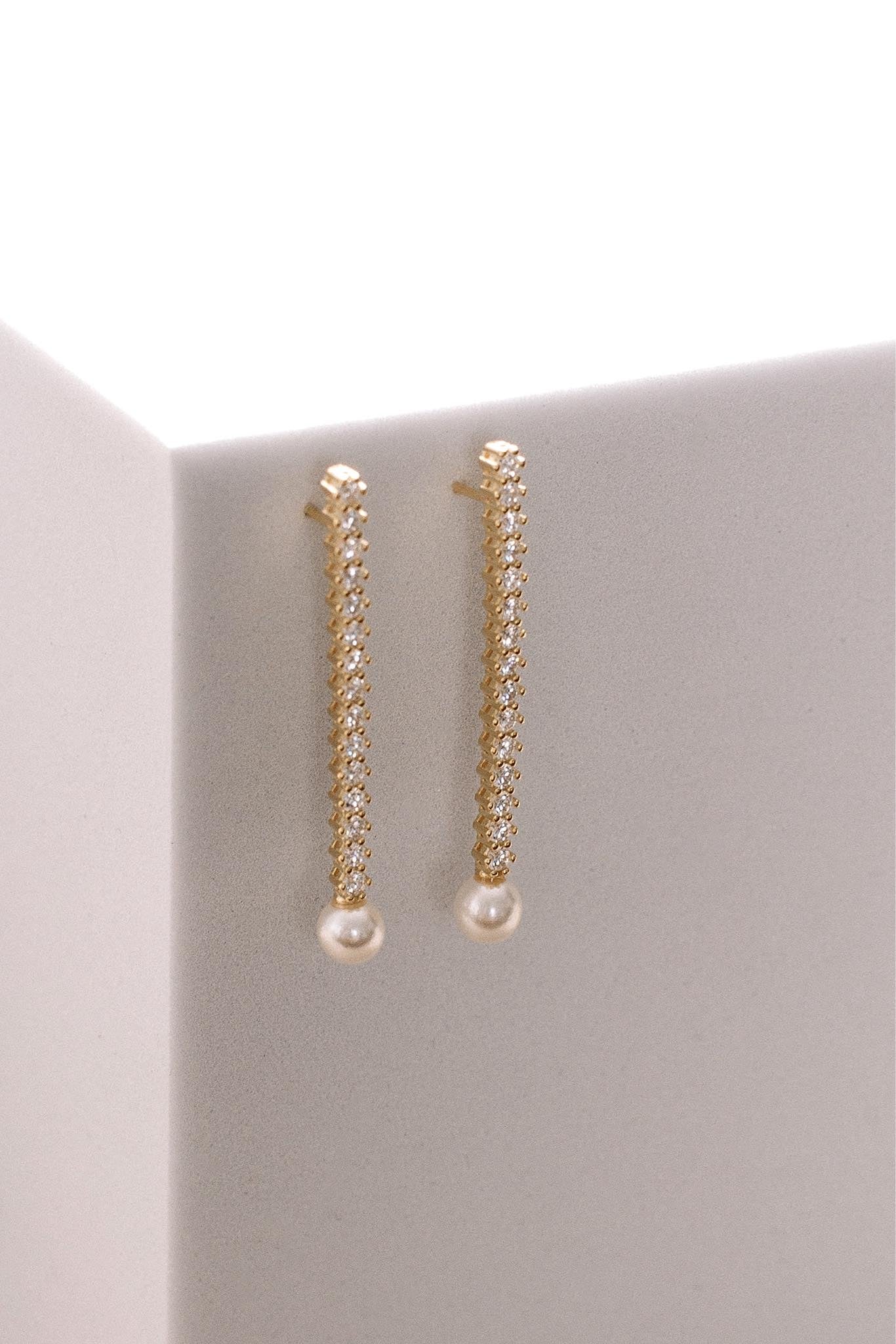 Cairo Pearl Earrings