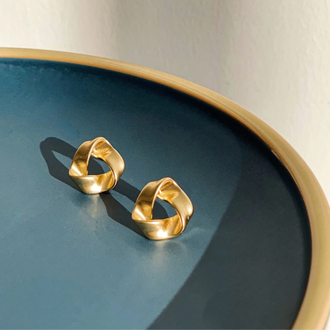 Ani Stud Earrings